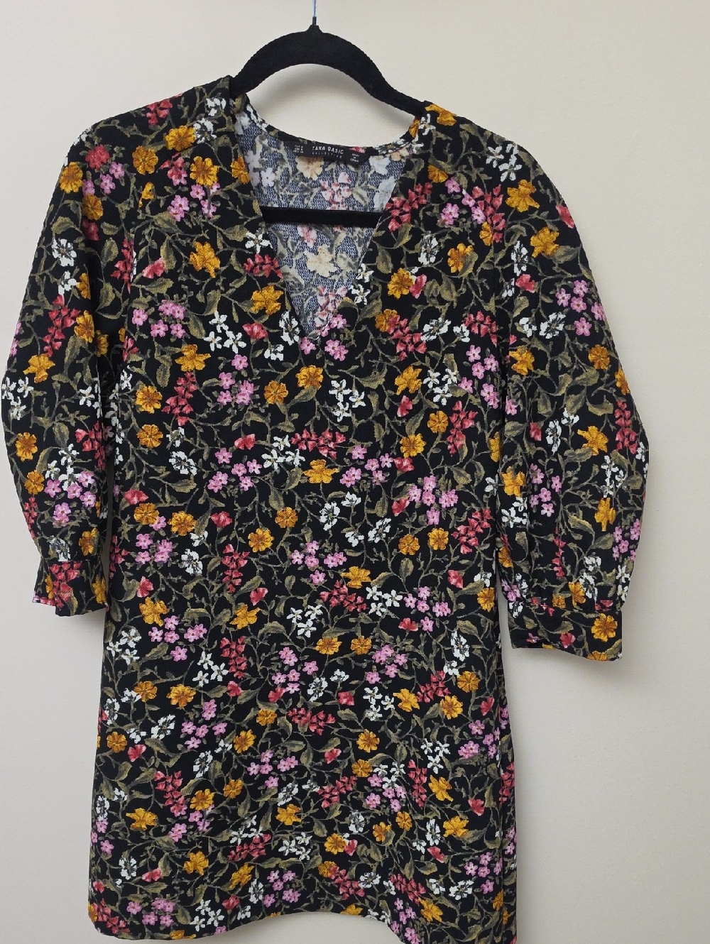 Zara Boho Floral Scoop Neck Dress in Black, Pink & Yellow Size S